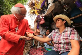 Carretas peregrinas llegan a Popoyuapa en un ambiente de fe y devoción