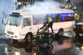 Desfile Policial "En Fuerzas de Victorias" desde la Avenida de Bolívar a Chávez