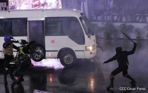 Desfile Policial "En Fuerzas de Victorias" desde la Avenida de Bolívar a Chávez