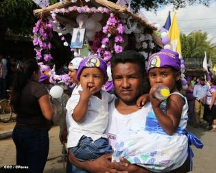 Carretas peregrinas llegan a Popoyuapa en un ambiente de fe y devoción