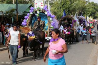 Carretas peregrinas llegan a Popoyuapa en un ambiente de fe y devoción