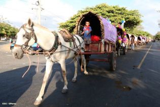 Carretas peregrinas llegan a Popoyuapa en un ambiente de fe y devoción