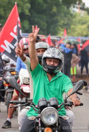 Conmemoración de los 45 años de la caída en combate del Comandante Pedro Aráuz Palacios