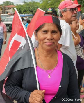 Conmemoración de los 45 años de la caída en combate del Comandante Pedro Aráuz Palacios