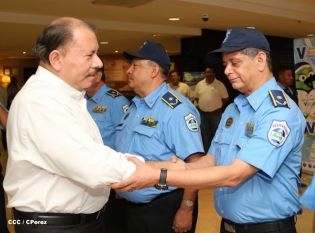 Presidente Daniel y Compañera Rosario clausuran XXIII Reunión de mandos de la Policía Nacional