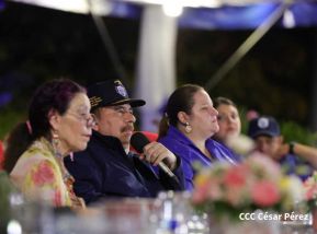 Acto de conmemoración del 43 aniversario del Ministerio de Gobernación.