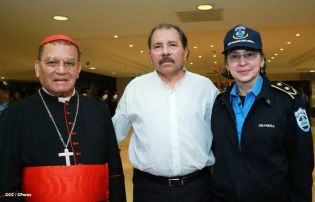 Presidente Daniel y Compañera Rosario clausuran XXIII Reunión de mandos de la Policía Nacional