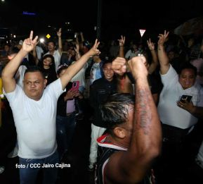 Fiesta de la Militancia Sandinista en la Plaza de Las Victorias
