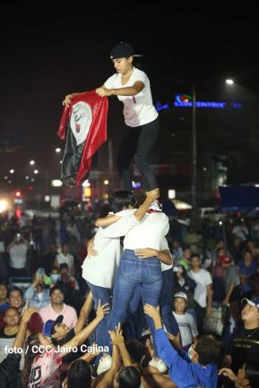 Fiesta de la Militancia Sandinista en la Plaza de Las Victorias