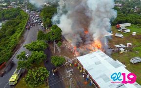 Incendio en tramos de pólvora en Tiscapa