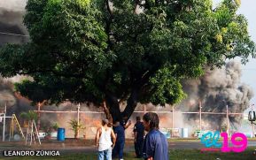 Incendio en tramos de pólvora en Tiscapa