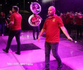 Celebración de la Fiesta de las Victorias en Avenida de Bolívar a Chávez