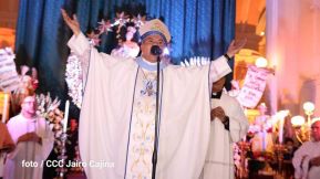 Gritería: Rezar y cantar casa por casa a La Virgen María