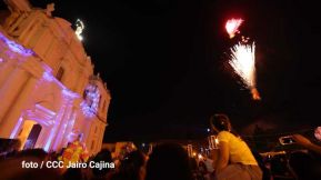 Gritería: Rezar y cantar casa por casa a La Virgen María