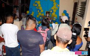 Gritería: Rezar y cantar casa por casa a La Virgen María