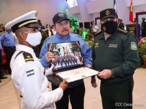 XXVII Promoción de Oficiales del Centro Superior de Estudios Militares