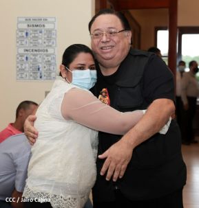 Rinden homenaje póstumo a Blanca Segovia Sandino Aráuz