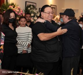 Rinden homenaje póstumo a Blanca Segovia Sandino Aráuz