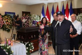 Rinden homenaje póstumo a Blanca Segovia Sandino Aráuz