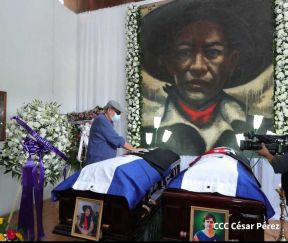 Nicaragua da el último adiós a Blanca Segovia, hija del General Sandino