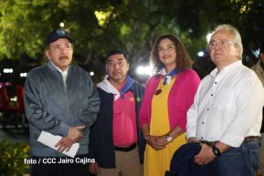 Homenaje al héroe nacional Roberto Clemente