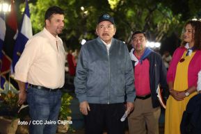 Homenaje al héroe nacional Roberto Clemente