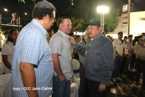 Homenaje al héroe nacional Roberto Clemente