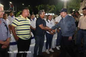 Homenaje al héroe nacional Roberto Clemente