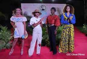 Nicaragua Diseña celebra pasarela "Verso, Perla, Pluma y Flor" en honor a Rubén Darío