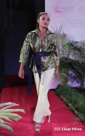 Nicaragua Diseña celebra pasarela "Verso, Perla, Pluma y Flor" en honor a Rubén Darío