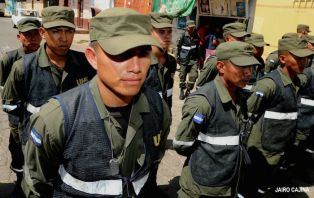 Familias asustadas por nuevo sismo