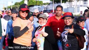 ¡Nicaragua ilumina, como un sol que no declina!