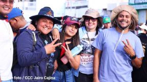 ¡Nicaragua ilumina, como un sol que no declina!