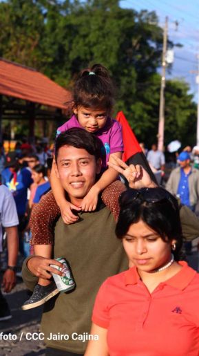 ¡Nicaragua ilumina, como un sol que no declina!