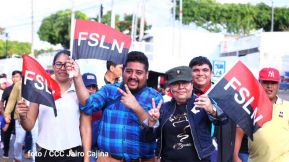 ¡Nicaragua ilumina, como un sol que no declina!