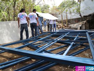 Gobierno brinda asistencia a familias del Distrito V de Managua afectadas por los sismos