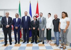 Visita del Canciller de la República Islámica de Irán
