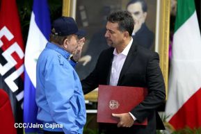 Presidente Daniel Ortega recibe Cartas Credenciales de nuevos embajadores