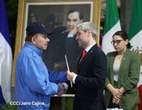 Presidente Daniel Ortega recibe Cartas Credenciales de nuevos embajadores