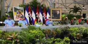 Presidente Daniel y Compañera Rosario en comunicación con las familias nicaragüenses