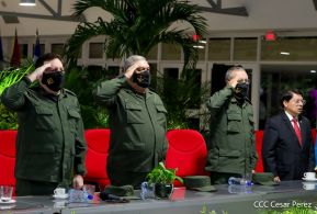 Presidente Daniel y Compañera Rosario en comunicación con las familias nicaragüenses