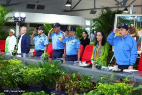Presidente Daniel y Compañera Rosario en comunicación con las familias nicaragüenses
