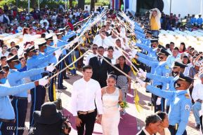 Tu Nueva Radio Ya: 263 parejas se dieron el "Sí, quiero" en bodas masivas