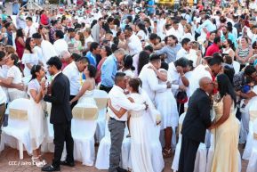 Tu Nueva Radio Ya: 263 parejas se dieron el "Sí, quiero" en bodas masivas