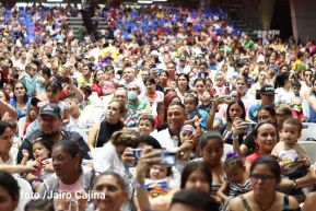 El Gallo Bartolito, La Vaca Lola y La Gallina Turuleca en Nicaragua