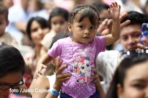 El Gallo Bartolito, La Vaca Lola y La Gallina Turuleca en Nicaragua