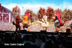 El Gallo Bartolito, La Vaca Lola y La Gallina Turuleca en Nicaragua