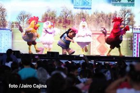 El Gallo Bartolito, La Vaca Lola y La Gallina Turuleca en Nicaragua