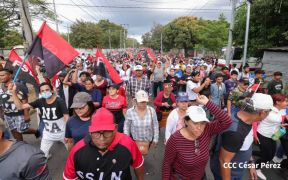  Caminatas en toda Nicaragua honrando al General Sandino