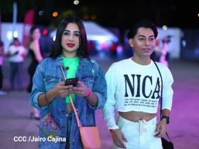 Una noche con la energía de Pandora y Flans